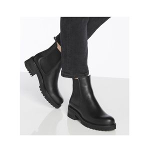 La Canadienne Black Chelsea Booties
